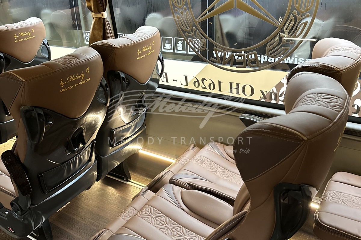 Harga Sewa Bus Pariwisata Berbagai Jenis Armada